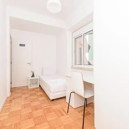 Houze_4 Flat In Centre Near Zoo Apartment